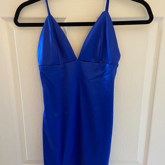 Fashion Nova blue dress - Picture 3 of 5